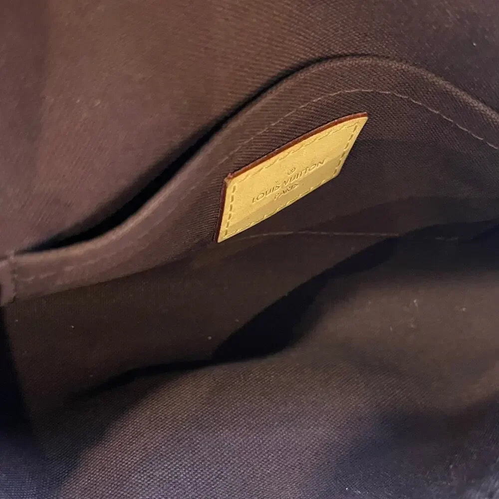 Louis Vuitton details brand